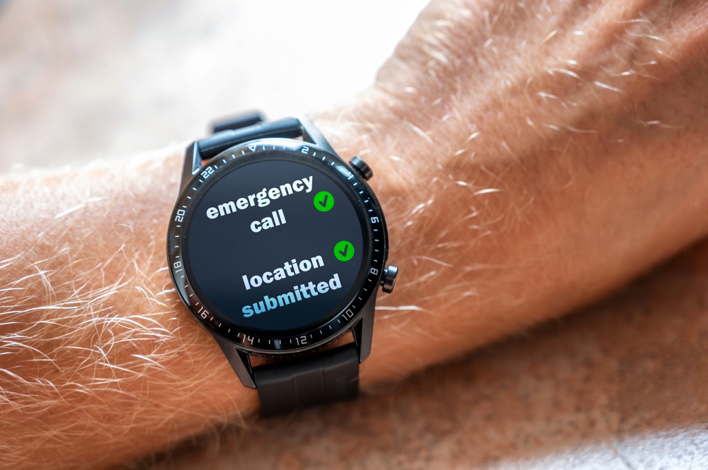Fall Detection Pendant vs. Smartwatch: Which Is Right for You?